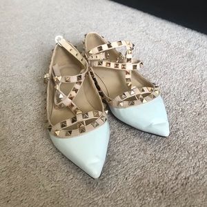 Jessica Buurman white flats- size 8 US or 39 EU